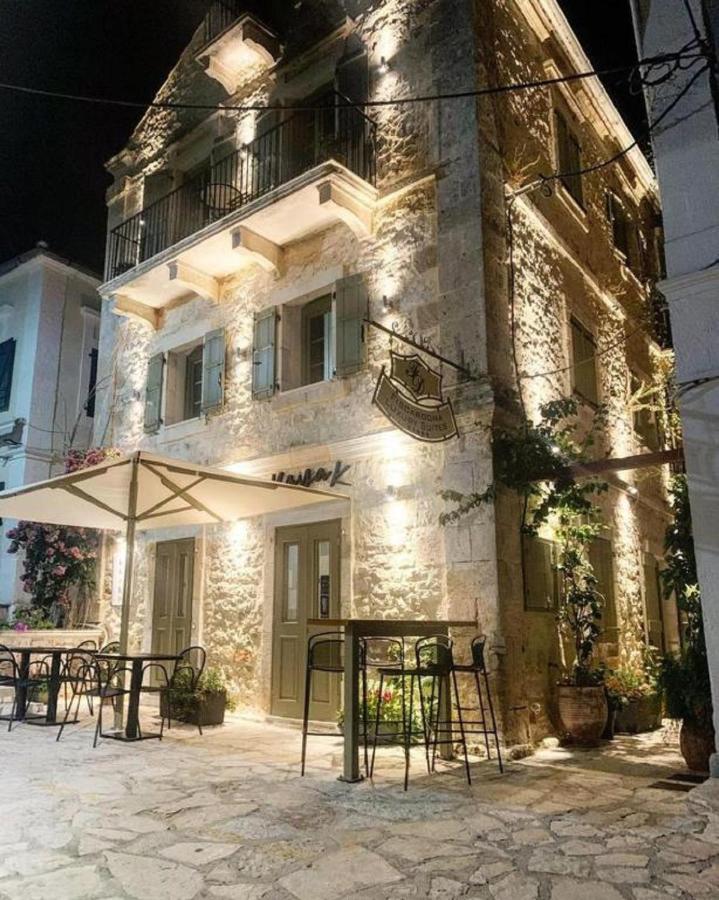 Fiscardonna Luxury Suites Fiskardo Esterno foto